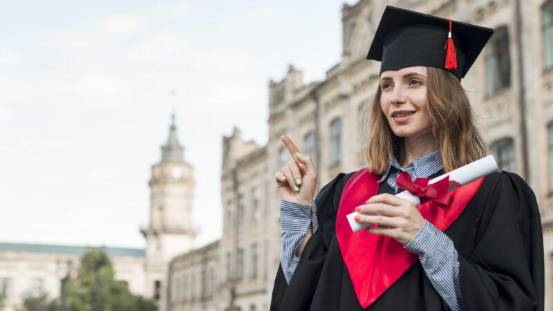 Latest Scholarship in Toronto 2025–2026